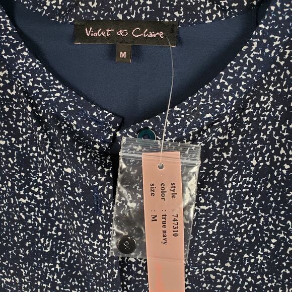 NWT Violet & Claire Navy Blue Speckled Button Down Silky Blouse Size Medium - Picture 7 of 12